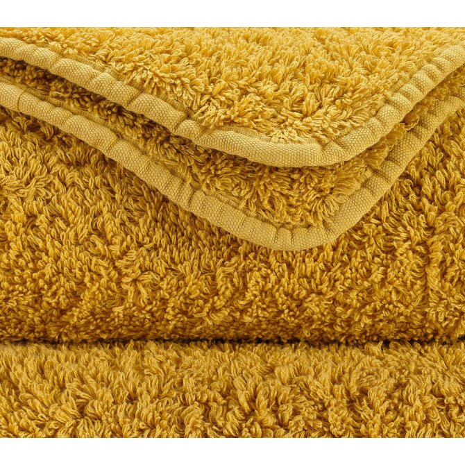 Abyss & Habidecor Super Pile Gastendoekje 30x50 850 safran Abyss & Habidecor Super Pile Gastendoekje 30x50 850 safran