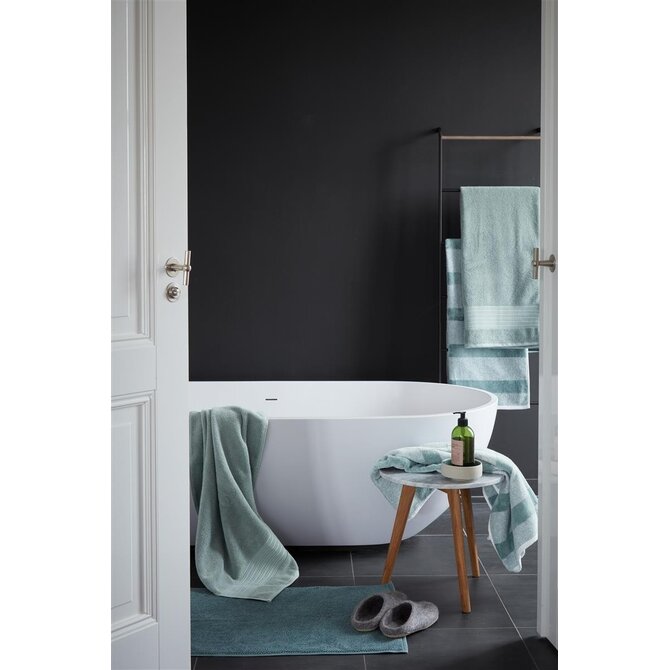 Beddinghouse Sheer Stripe Gastendoekje  Groen 30x50 cm
