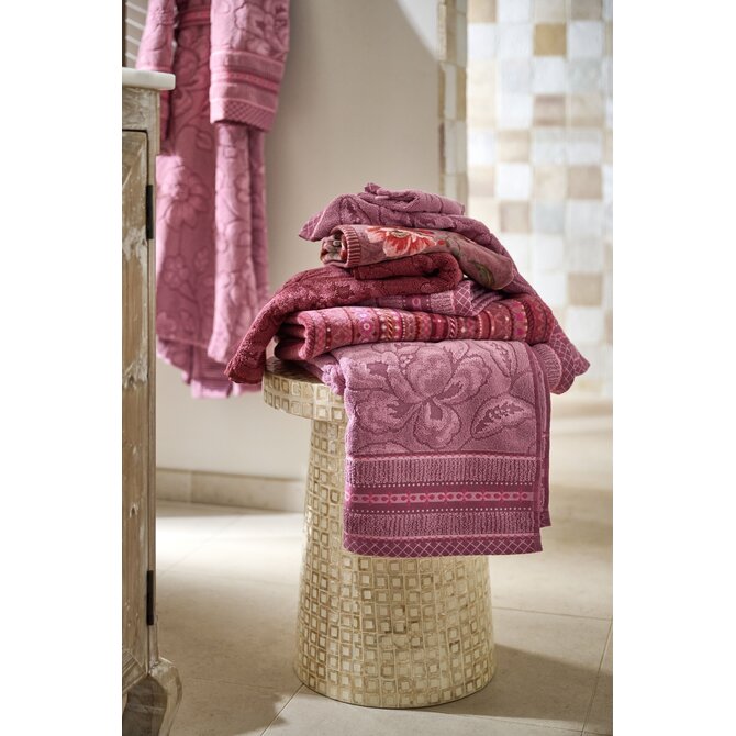 Pip Studio Jasmin Jacquard Gastendoekje Licht roze 30x50 cm