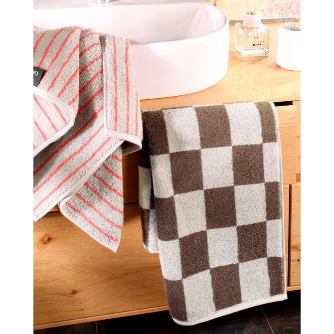 Cawö Weekend Streifen 6296 Handdoek platin/koralle 50x100