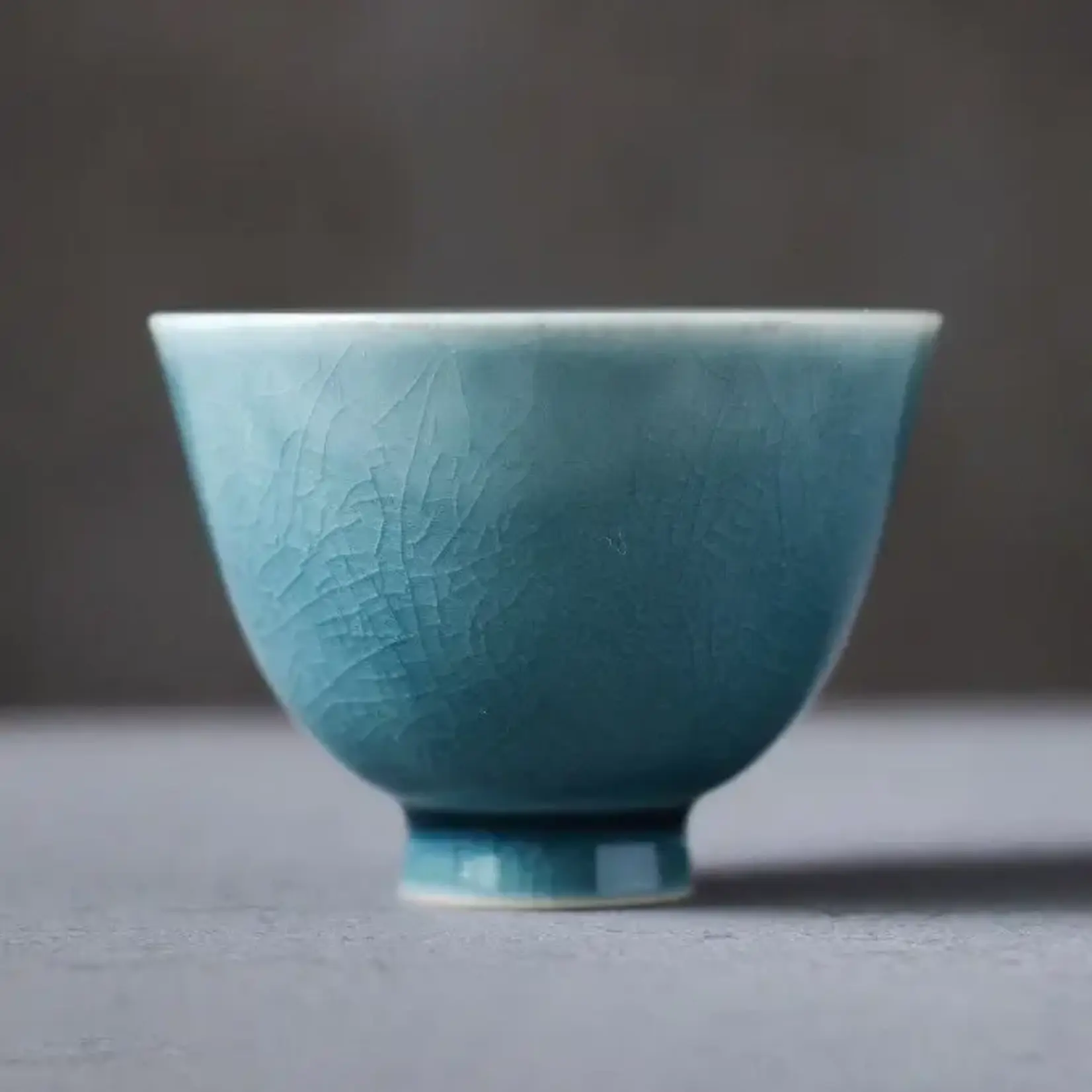Blue Ice Cracked Tea Cup