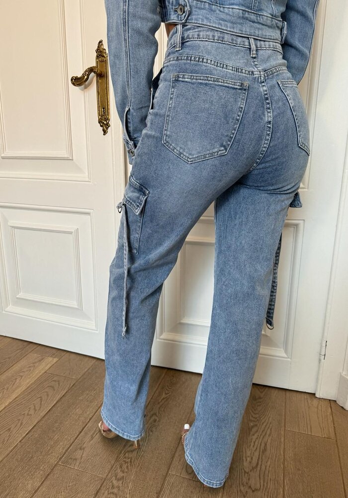 JEANS SERLANA