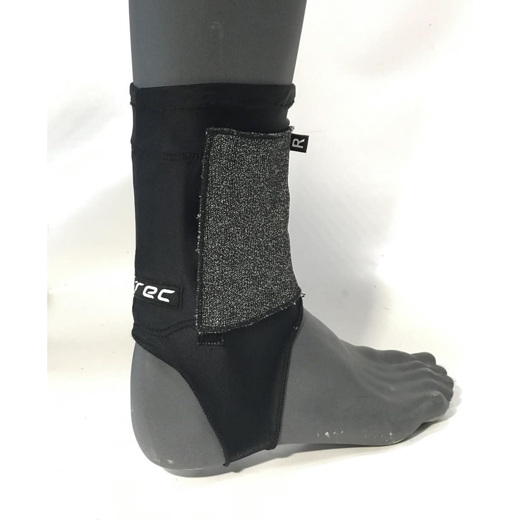 Icetec Icetec Enkelsok Dyneema Snijvast 360gr in schoen