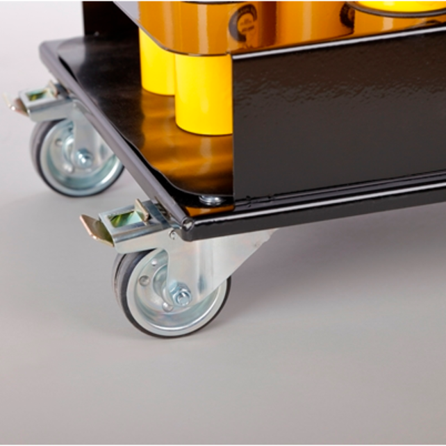 Barrier posts set of 6 with 25m chain Heavy duty Yellow Black Barrier posts set of 6 with 25m chain Heavy duty Yellow Black