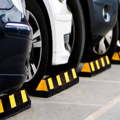 Parking Stop – 120 cm, Heavy-Duty Rubber with Reflector (Black/Yellow)