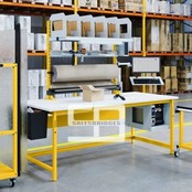 Packing table for warehouse robust and elegant