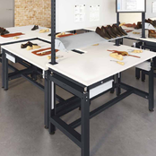 Worktable High Cutting Resistance Surface  D 75 cm Adjustable Height Via Crank