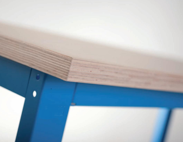 Ergonomic worktable CKS-model 750 kg