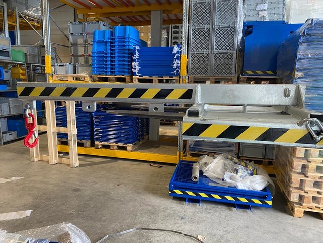 Crane Jib for Forklift 1.5 meter Lifting Arm Payload up to 2 tons