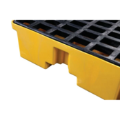 4 Drum Plastic Pallet, 66 Gallon Spill Capacity Without Drain, Yellow