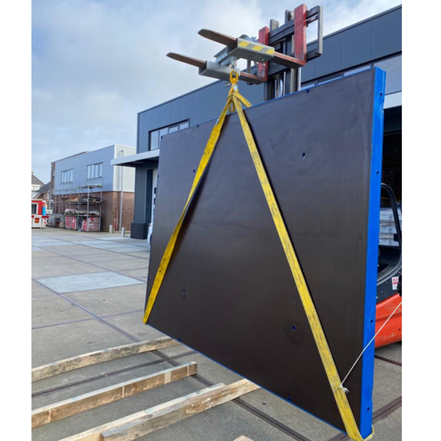 Lifting beam with load hook 3000 kg for Forklift Painted RAL5010