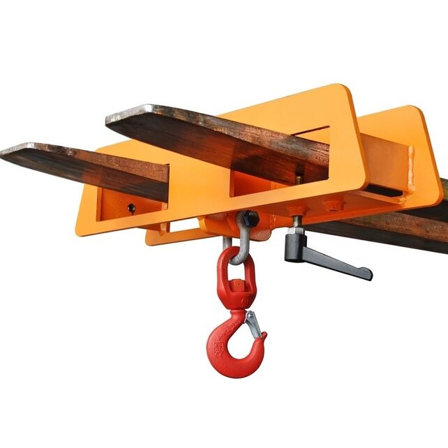 Lifting beam with load hook 7500 kg  For forklift