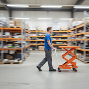 Mobile Lifting Table 1010 × 520 mm, Capacity 300 kg, Max Lifting Height 1585 mm