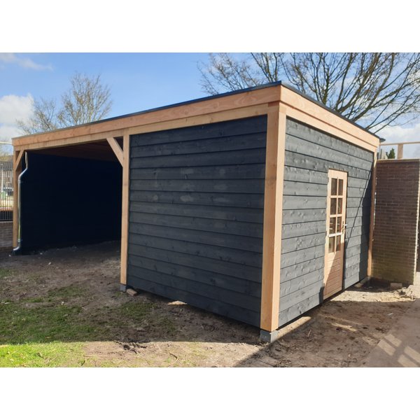 Douglas vrijstaande overkapping 250 x 400 x 250 cm