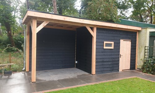 Overkapping met tuinhuis-Douglas