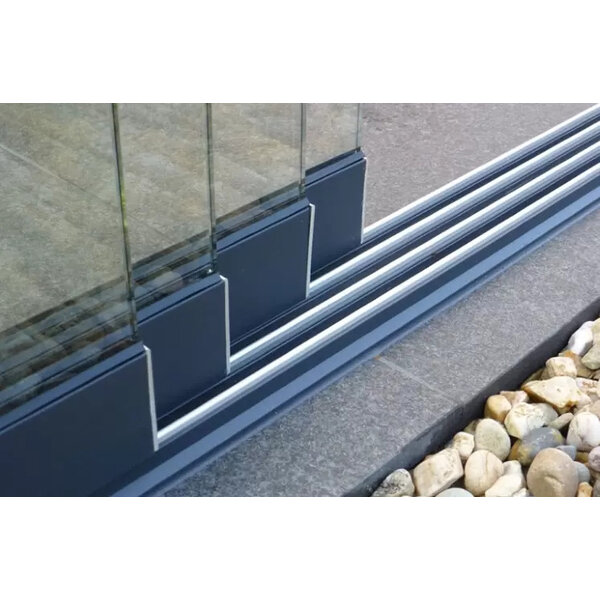 Glazen schuifwand 5-rail