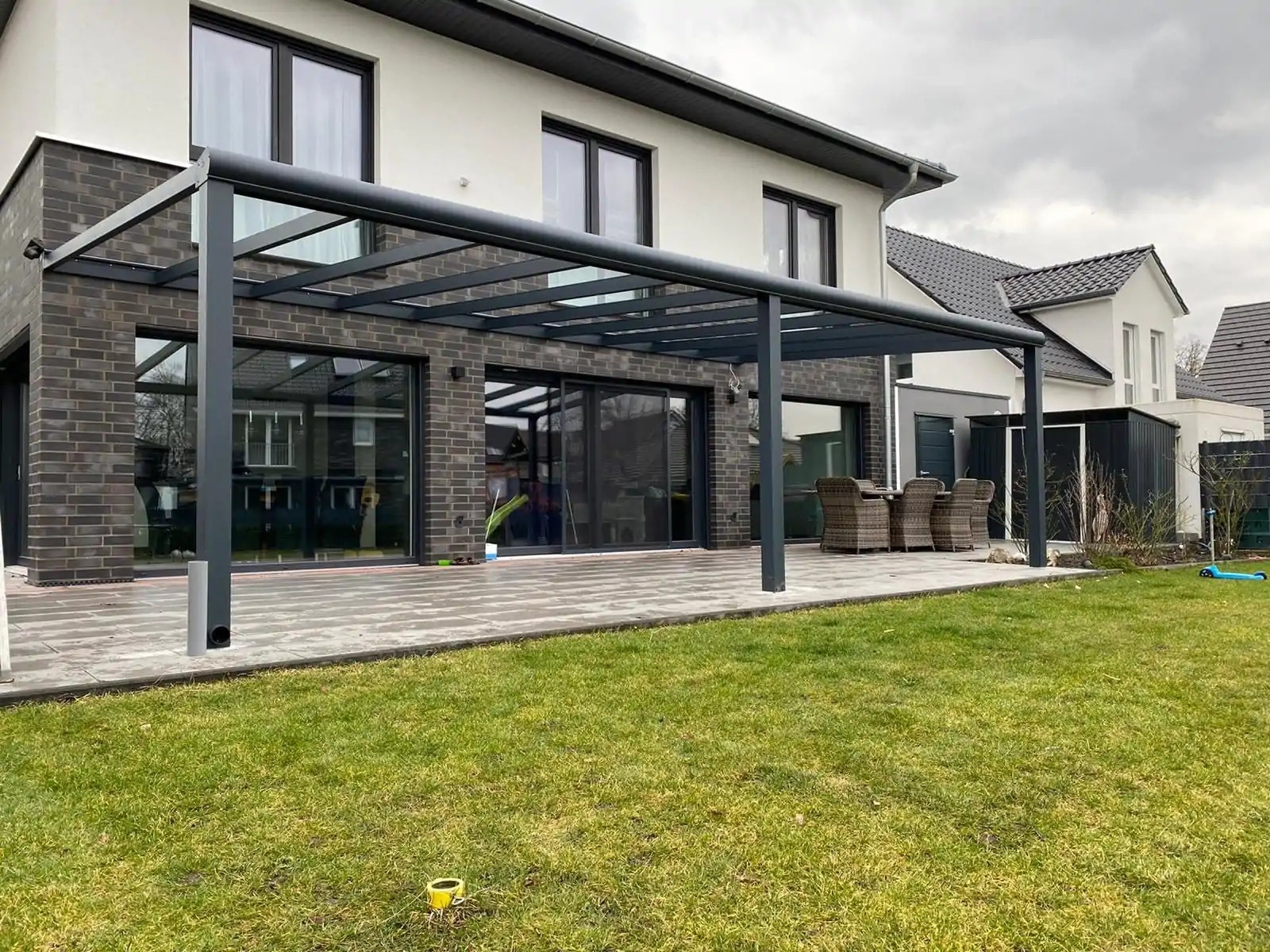 Terrasoverkapping aluminium 300 breed x 300 diep