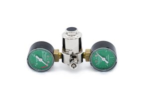 Aqua-Noa CO2 drukregelaar BASIC voor wegwerpflessen met 2 manometers en naaldventiel