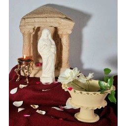 Roman votive statue goddess Juno - Celtic Webmerchant