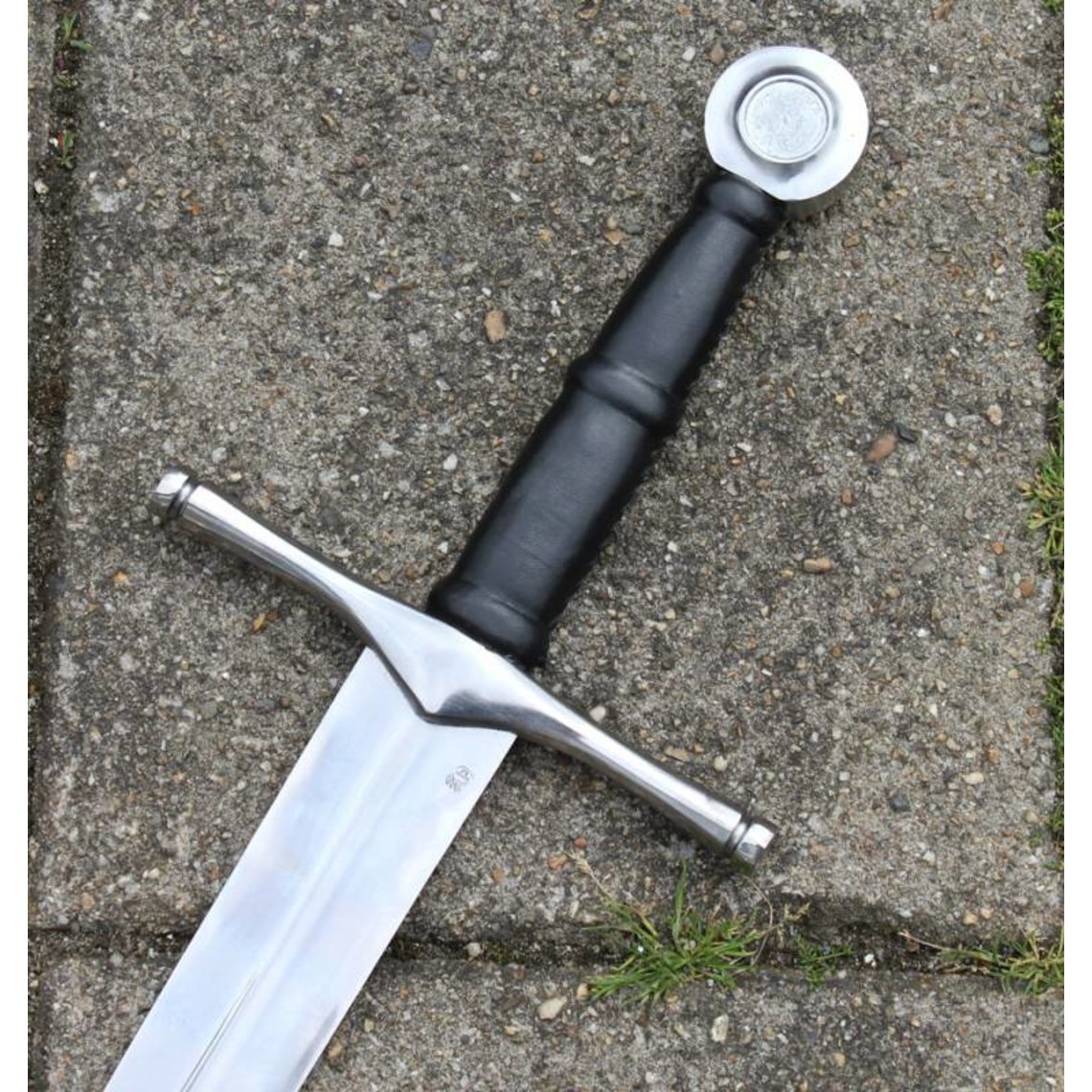Handandahalf sword Ruaidrí