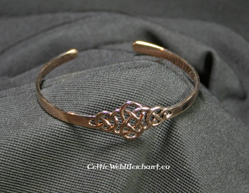 Bracelet With Celtic Knot CelticWebMerchant Com   Bracelet With Celtic Knot 