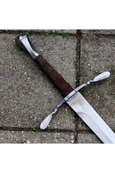 Hand-and-a-half sword Arjan - Celtic Webmerchant