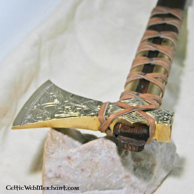 Replica Mammen axe