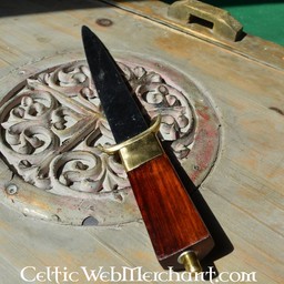 16th century dagger - Celtic Webmerchant