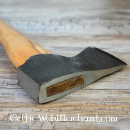 Traditional outdoor axe - Celtic Webmerchant