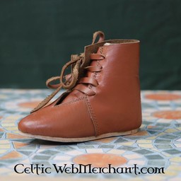 15th century kids shoes - Celtic Webmerchant