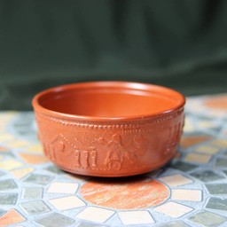Roman drinking bowl Circus Maximus terra sigillata - Celtic Webmerchant