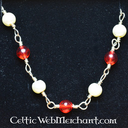 Collier romaine avec des pierres rouges - Celtic Webmerchant