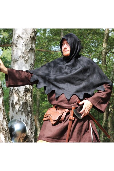 Woollen chaperon, black - Celtic Webmerchant