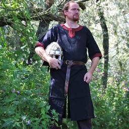 Tunika Edgar, sort / rød - Celtic Webmerchant