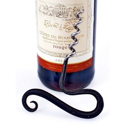 Hand-forged iron corkscrew - Celtic Webmerchant
