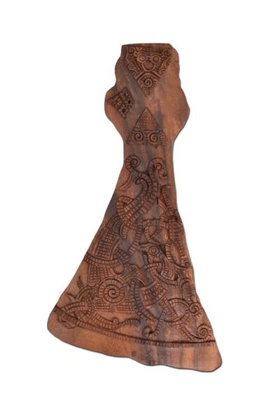 Wooden Mammen yxa väggdekoration - Celtic Webmerchant