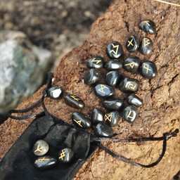 Rune stone set 25 piedras de obsidiana con bolsa - Celtic Webmerchant