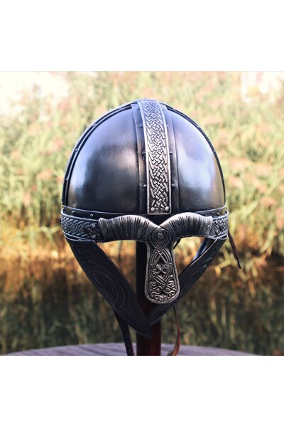 Casco vikingo con los dragones - Celtic Webmerchant