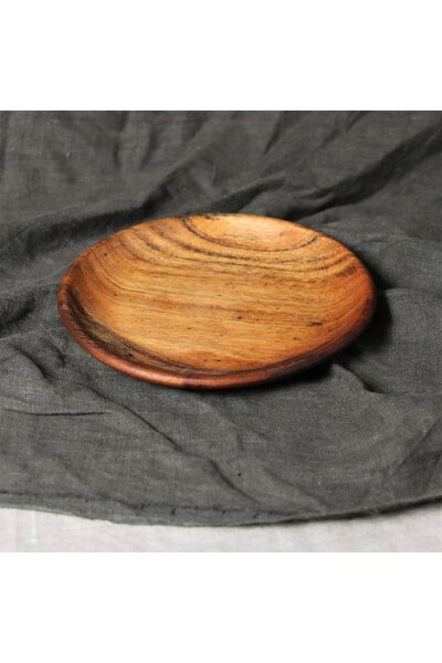 Medieval wooden plate - Celtic Webmerchant
