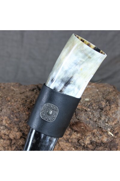 Drinkhoorn houder Tarek zwart - Celtic Webmerchant