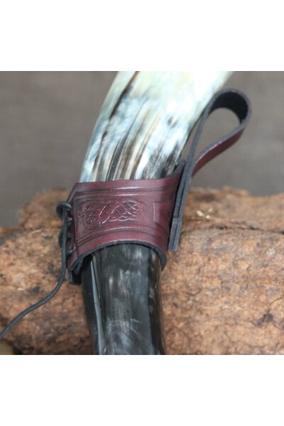 Drinkhoorn houder Castagir rood - Celtic Webmerchant