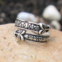 Rung ring with wolf heads, silvered bronze - Celtic Webmerchant