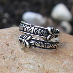 Rung ring med varghuvuden, försilvrade brons - Celtic Webmerchant