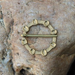 Norman brooch - Celtic Webmerchant