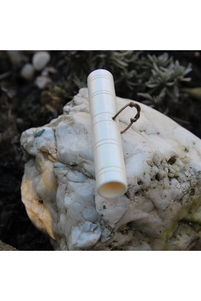 Viking bone needle case - Celtic Webmerchant