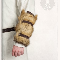 Fur vambrace Skade - Celtic Webmerchant