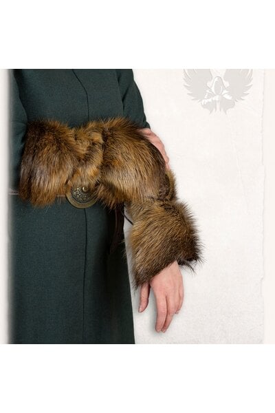 Fur Vambrace Ivar - Celtic Webmerchant