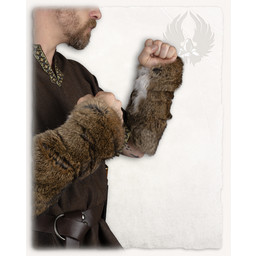 Fur vambrace Torstein - Celtic Webmerchant