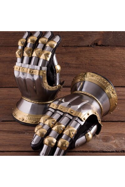 Medieval Hourglass Gauntlets Churburg, 1.2 mm - Celtic Webmerchant