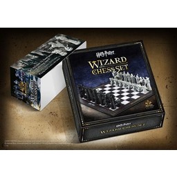 Harry Potter: Wizard Chess Set - Celtic Webmerchant